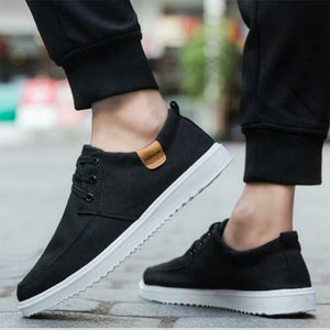 Men's Canvas Round Toe Lace-Up Closure Solid Pattern Sneakers