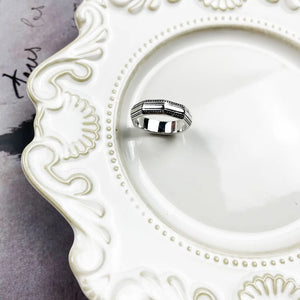 Women's 100% 925 Sterling Silver Geometric Pattern Vintage Ring