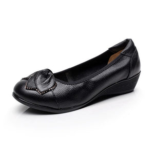 Women's Genuine Leather Round Toe Slip On Closure Solid Shoes