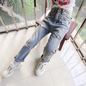 Kid's Cotton Elastic Waist Closure Ripped Denim Casual Jeans
