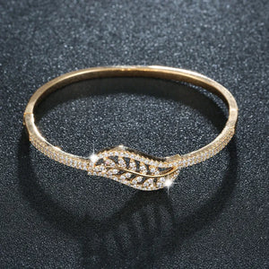 Women's Copper Cubic Zirconia Pave Setting Luxury Classic Bracelet