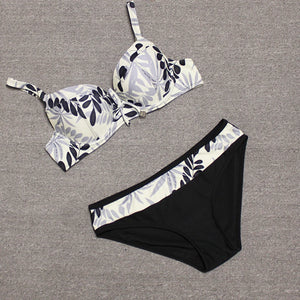 Women's Polyester Low Waist Push Up Printed Pattern Bikini Set