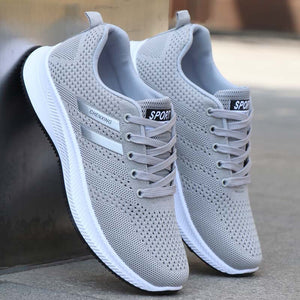 Men's Mesh Round Toe Lace-up Closure Breathable Sports Sneakers