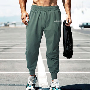 Men's Polyester Quick Dry Elastic Waist Closure Sports Trousers