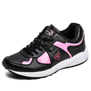 Women's Synthetic Round Toe Lace-up Closure Sports Wear Sneakers