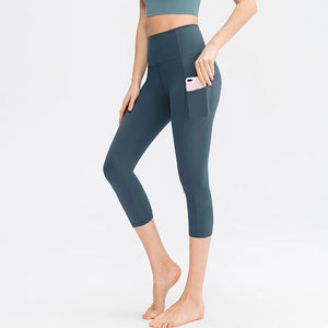 Women's Polyester High Elastic Waist Solid Pattern Yoga Leggings