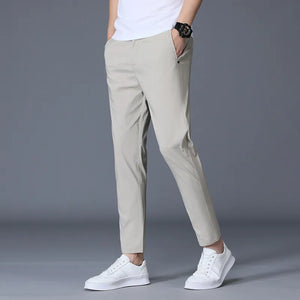 Men's Polyester Zipper Fly Closure Solid Pattern Formal Pants