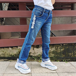 Kid's Cotton Elastic Waist Closure Ripped Denim Casual Jeans