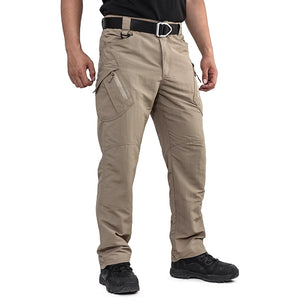 Men's Polyester Zipper Fly Closure Solid Pattern Casual Pants