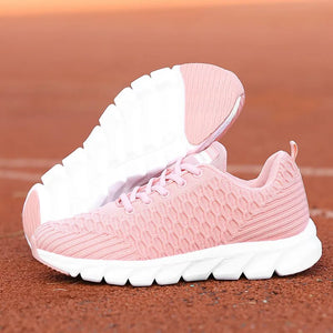 Women's Mesh Round Toe Lace-Up Closure Breathable Casual Sneakers