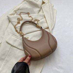 Women's PU Leather Solid Pattern Zipper Closure Shoulder Bag