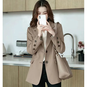 Women's Polyester Notched Full Sleeves Single Breasted Blazer