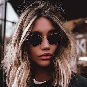 Women's Alloy Frame Acrylic Lens Oval Shaped Trendy Sunglasses