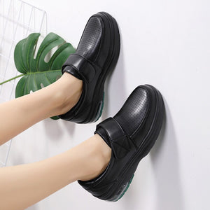 Women's PU Round Toe Hook Loop Closure Casual Waterproof Shoes