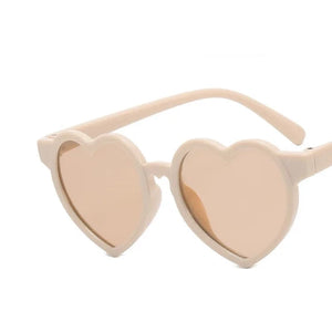 Kid's Resin Frame Acrylic Lens Heart Shaped UV400 Sunglasses