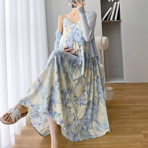 Women's Cotton V-Neck Long Sleeve Floral Pattern Maternity Dress