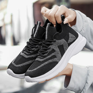 Men's Stretch Fabric Round Toe Lace-Up Closure Sports Sneakers
