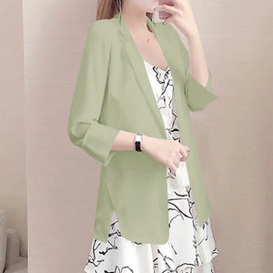 Women's Notched Polyester Full Sleeves Solid Pattern Blazer