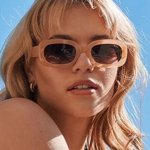 Women's Polycarbonate Frame Square Shaped Vintage Sunglasses