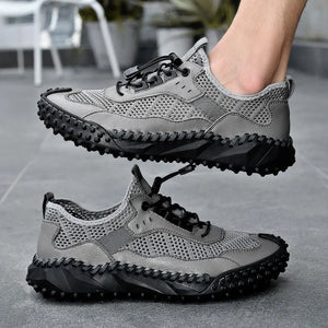 Men's Mesh Round Toe Lace-up Closure Breathable Casual Sneakers