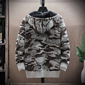 Men's Wool Full Sleeves Zipper Closure Hooded Camouflage Jacket