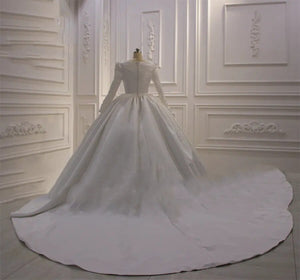 Women's Satin O-Neck Full Sleeve Ball Gown Bridal Wedding Dresses