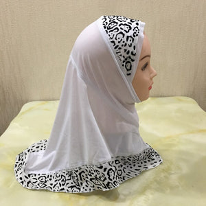 Women's Arabian Polyester Headwear Leopard Printed Hijabs