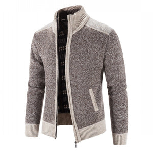 Men's Polyester Full Sleeves Zipper Closure Fleece Winter Sweater