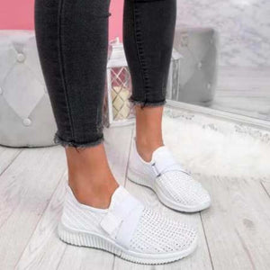 Women's Mesh Slip-On Closure Flat Comfortable Casual Sneakers