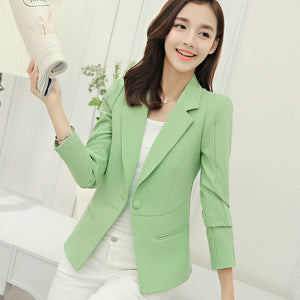 Women's Notched Collar Full Sleeves Single Button Solid Blazers