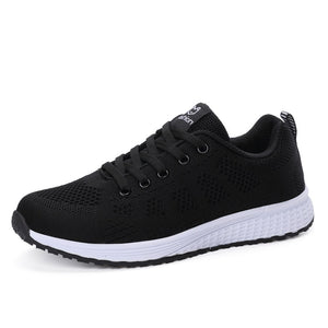 Women's Mesh Round Toe Lace-up Breathable Casual Wear Sneakers