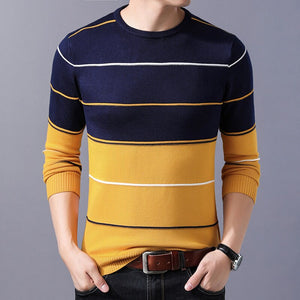 Men's O-Neck Polyester Long Sleeve Double Shade Pattern Sweater