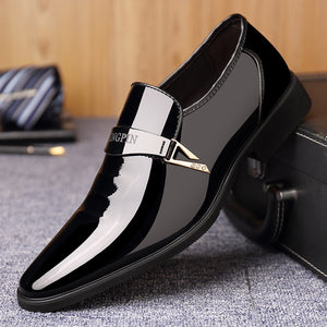 Men's PU Leather Pointed Toe Slip-On Closure Solid Formal Shoes