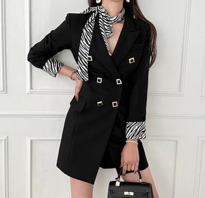 Women's Notched Collar Full Sleeves Double Breasted Blazers