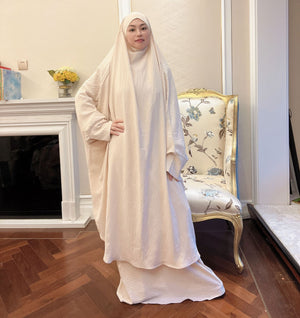 Women's Arabian Polyester Full Sleeves Solid Pattern Muslim Sets