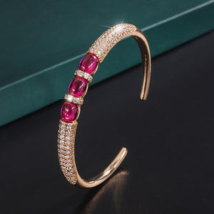 Women's Gold Filled Zircon Geometric Elegant Classic Bracelet