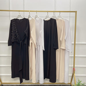 Women's Arabian Polyester Full Sleeves Pleated Elegant Abaya