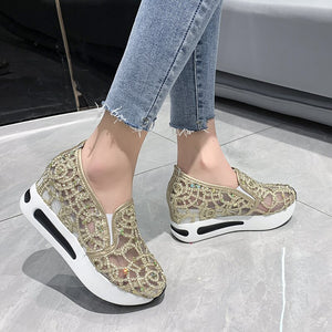 Women's Mesh Round Toe Slip-On Closure Platform Trendy Shoes