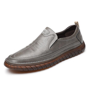 Men's Patent Leather Round Toe Slip-On Closure Casual Shoes