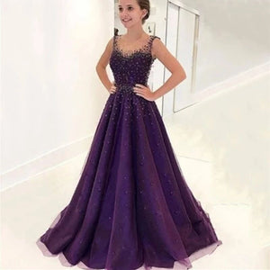 Women's Heart Neck Sleeveless Sparkly Beaded Maxi Prom Gown