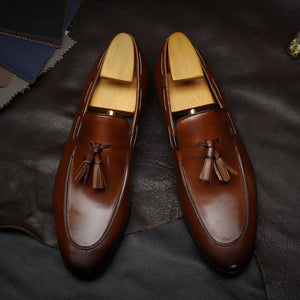 Men's Genuine Leather Pointed Shiny Toe Slip-On Tussel Shoes