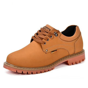 Men's Leather Round Toe Cross Lace-Up Closure Casual Shoe